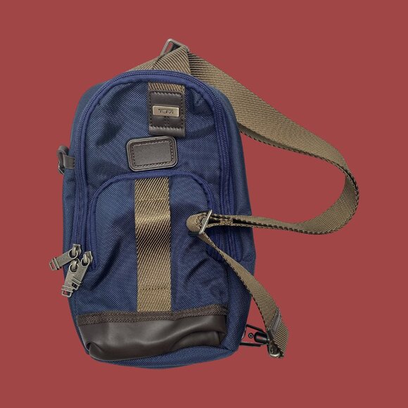 Tumi Alpha Bravo Compact Shoulder Bag|Chest Pack - Picture 1 of 5